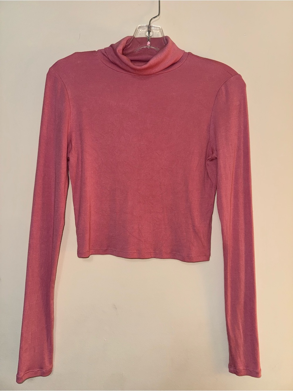 NWOT - Sunday Best from Aritzia Rose Pink Long Sleeve Turtleneck Crop Top M